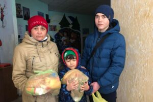 Допомога біженцям України 4
